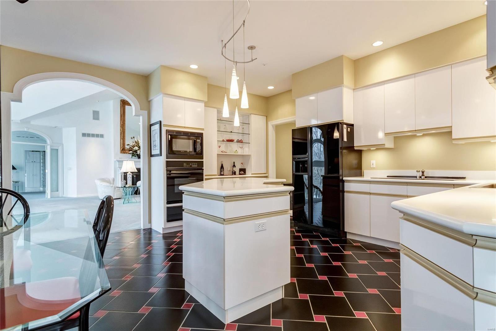 Ridge Creek Estate - Residential