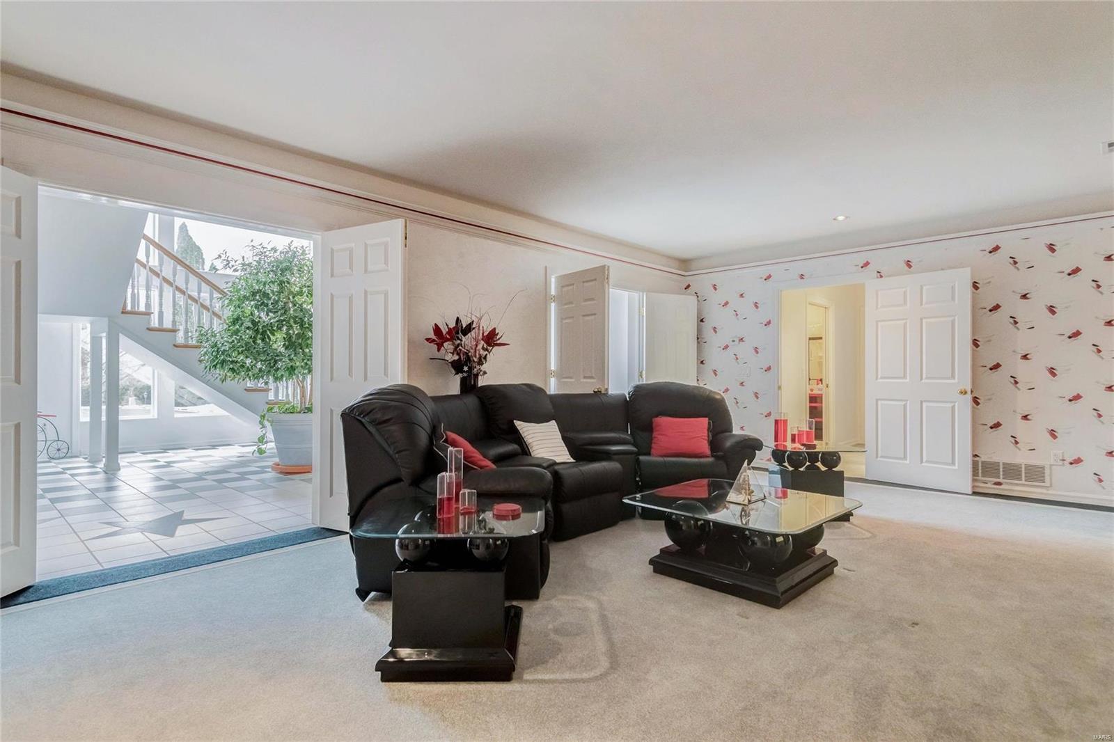 Ridge Creek Estate - Residential