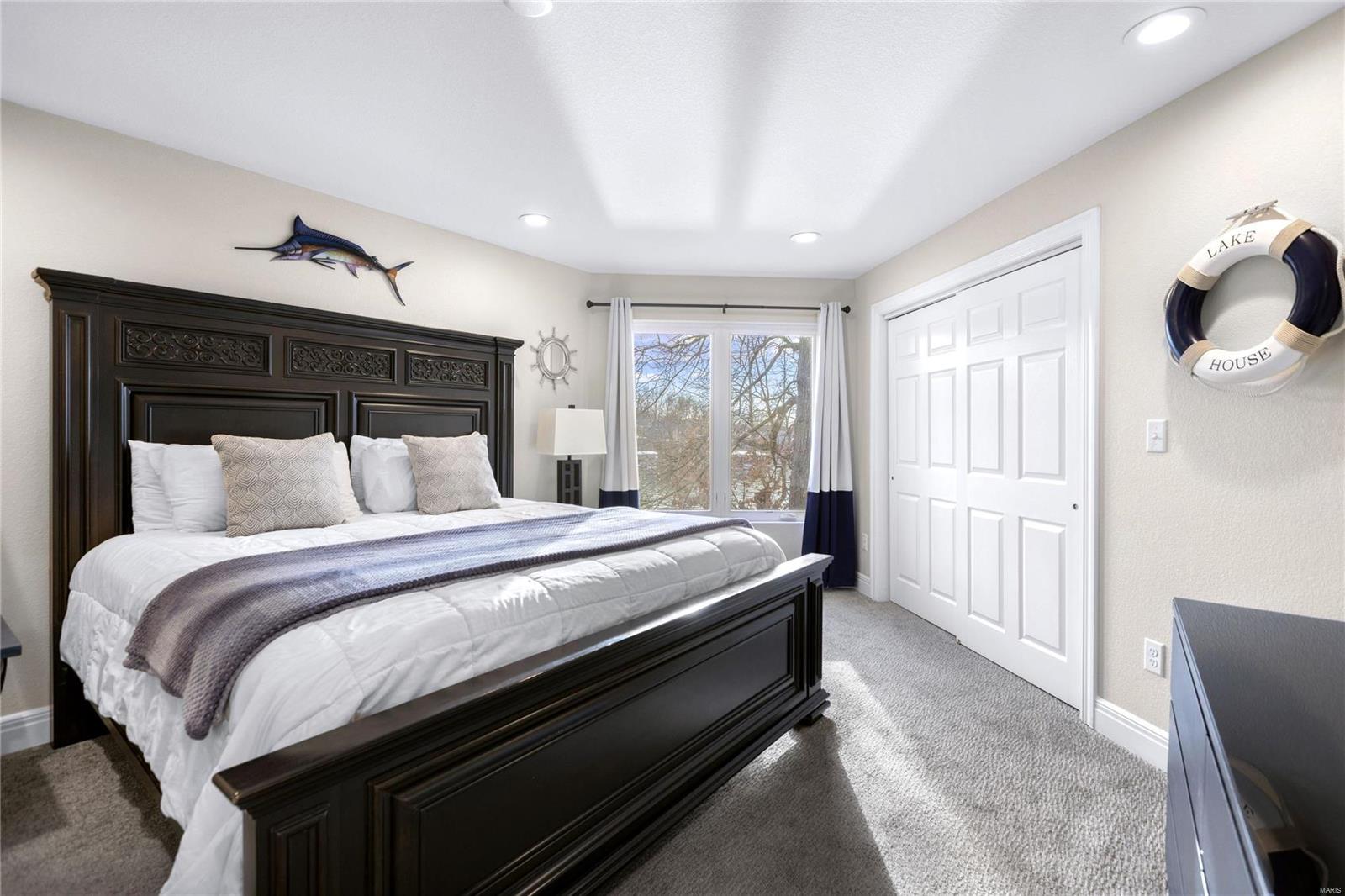 Imperial Point - Residential