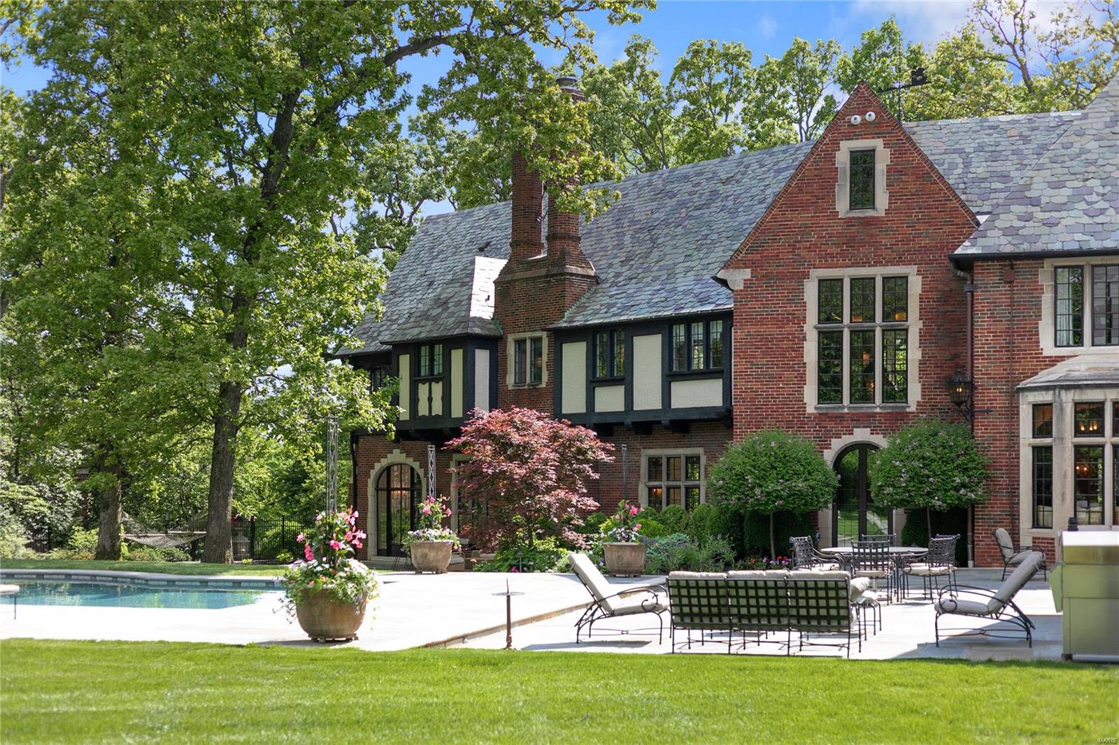 Brentmoor Park - Residential