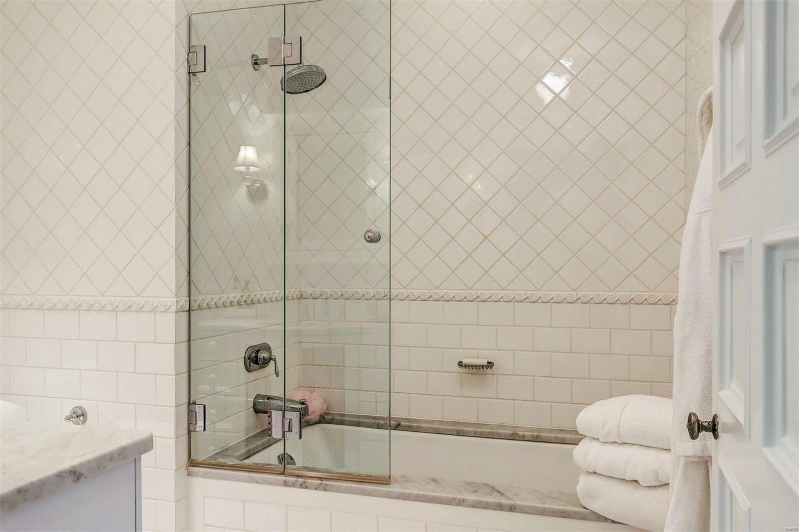 Brentmoor Park - Residential