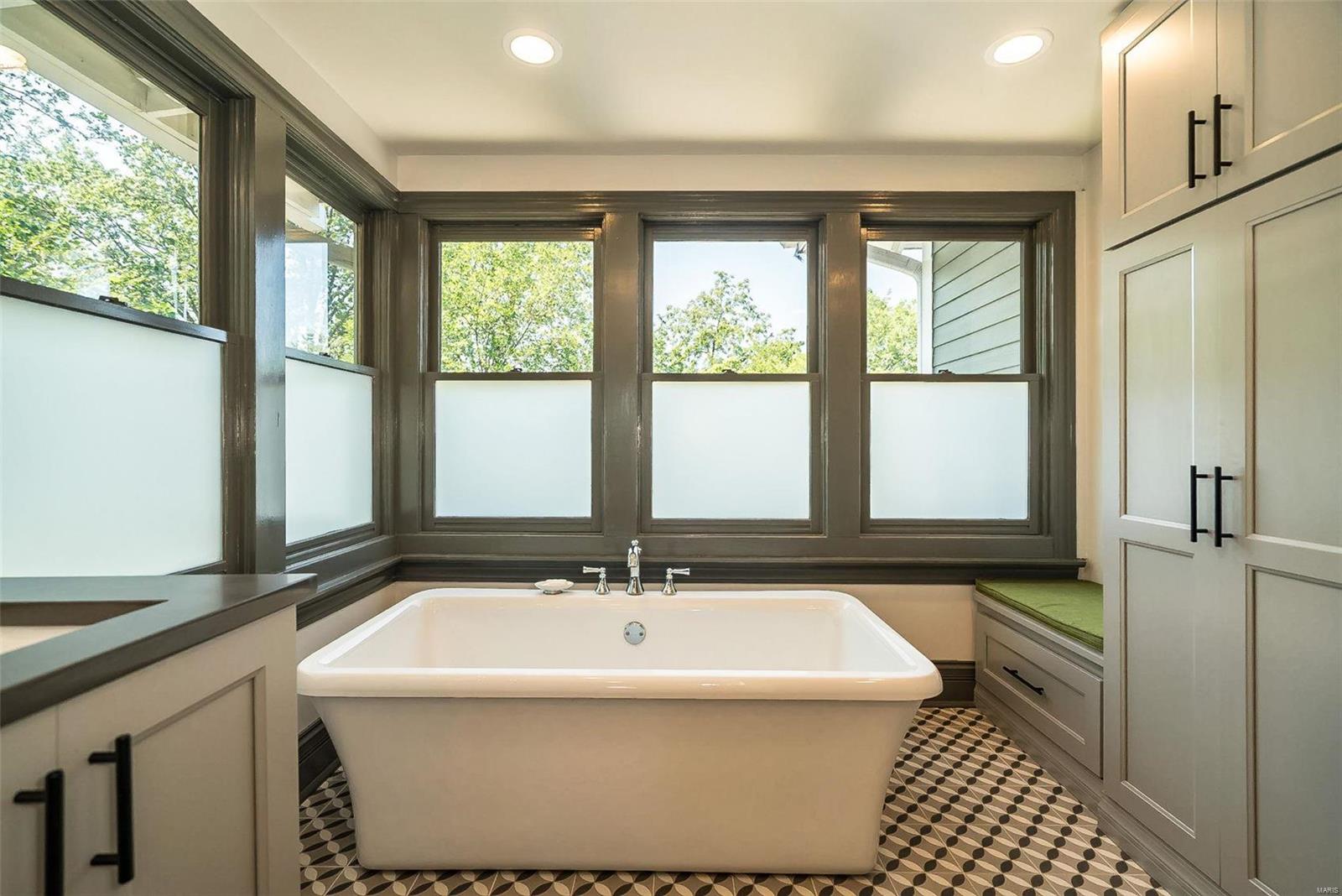 Bompart View Estates Lts 2 & 3 Resub - Residential