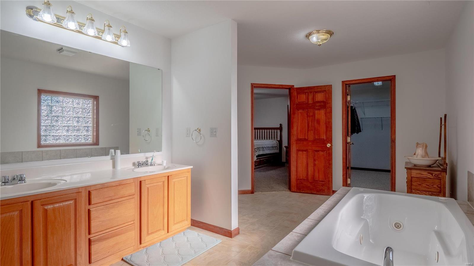 Sherwood Forest - Residential