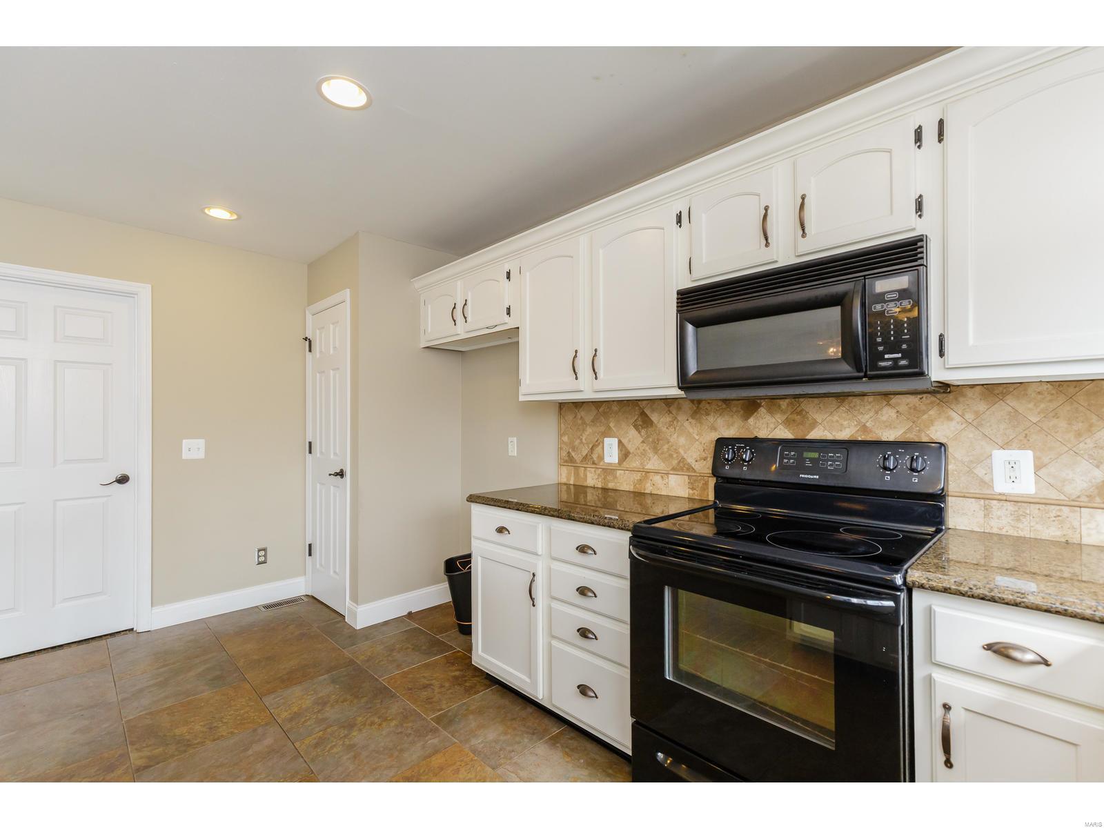 Reddington Oaks #6 - Residential