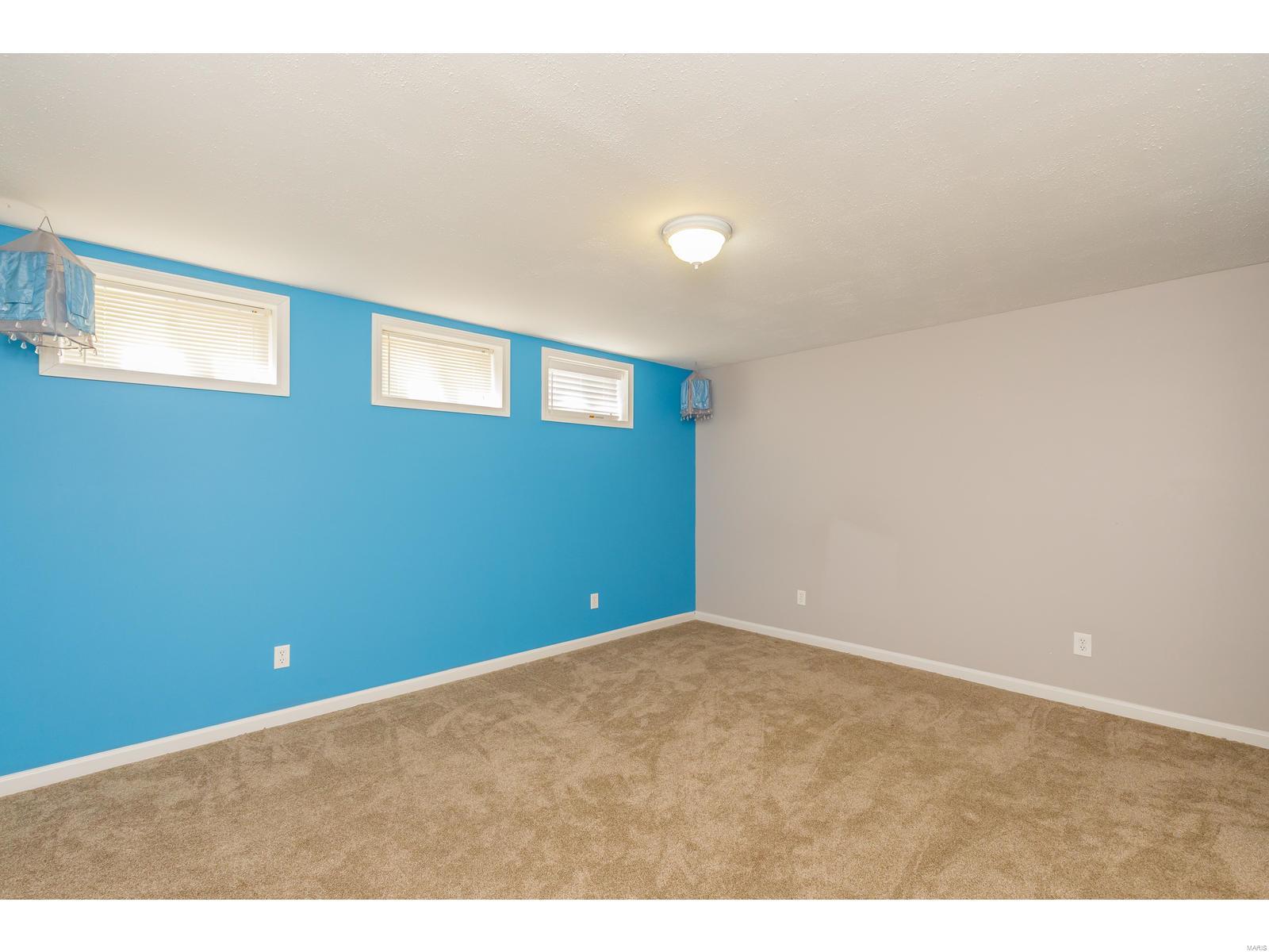 Reddington Oaks #6 - Residential