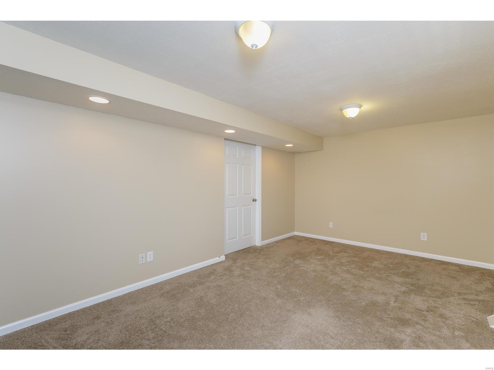 Reddington Oaks #6 - Residential