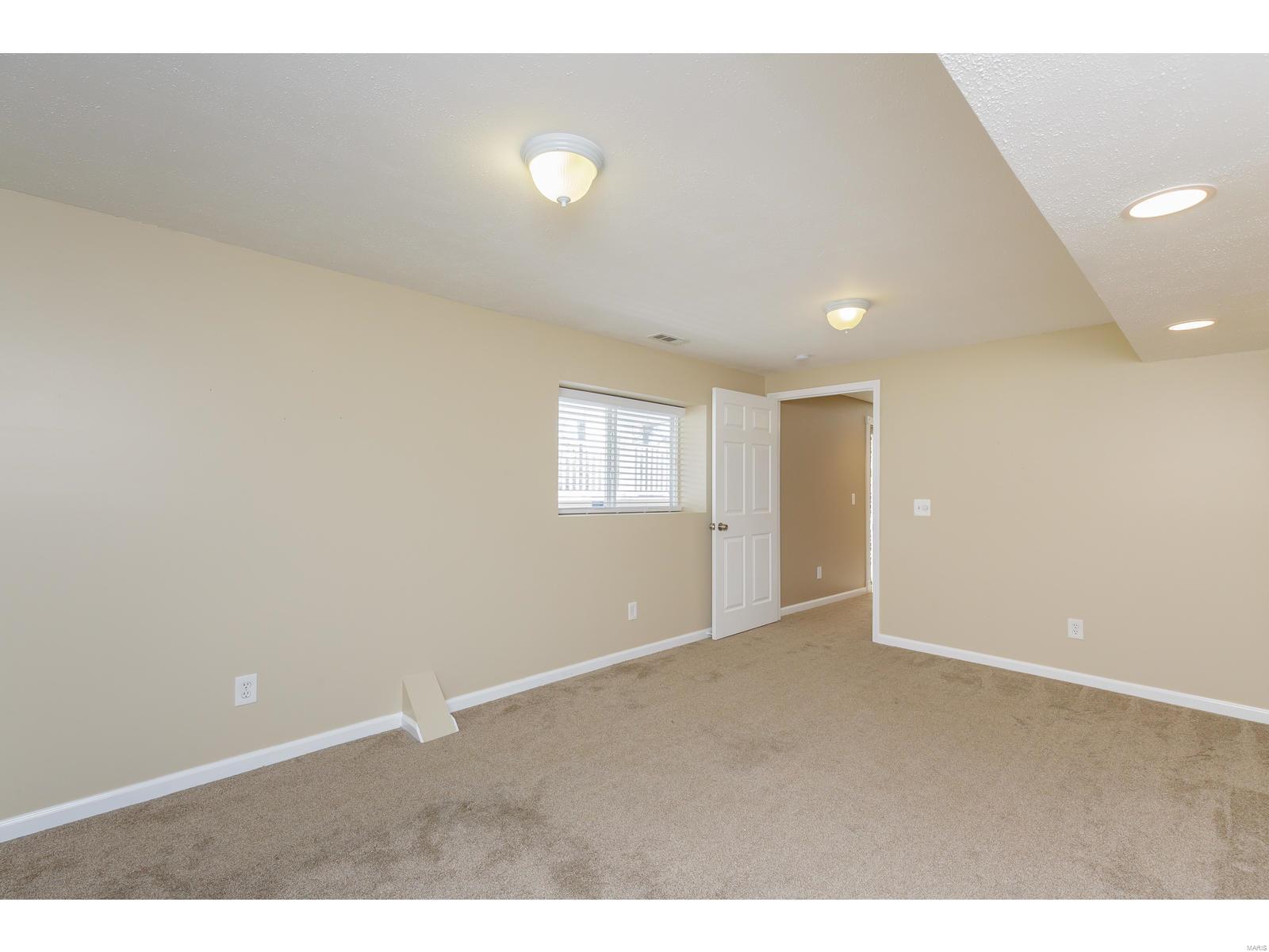 Reddington Oaks #6 - Residential