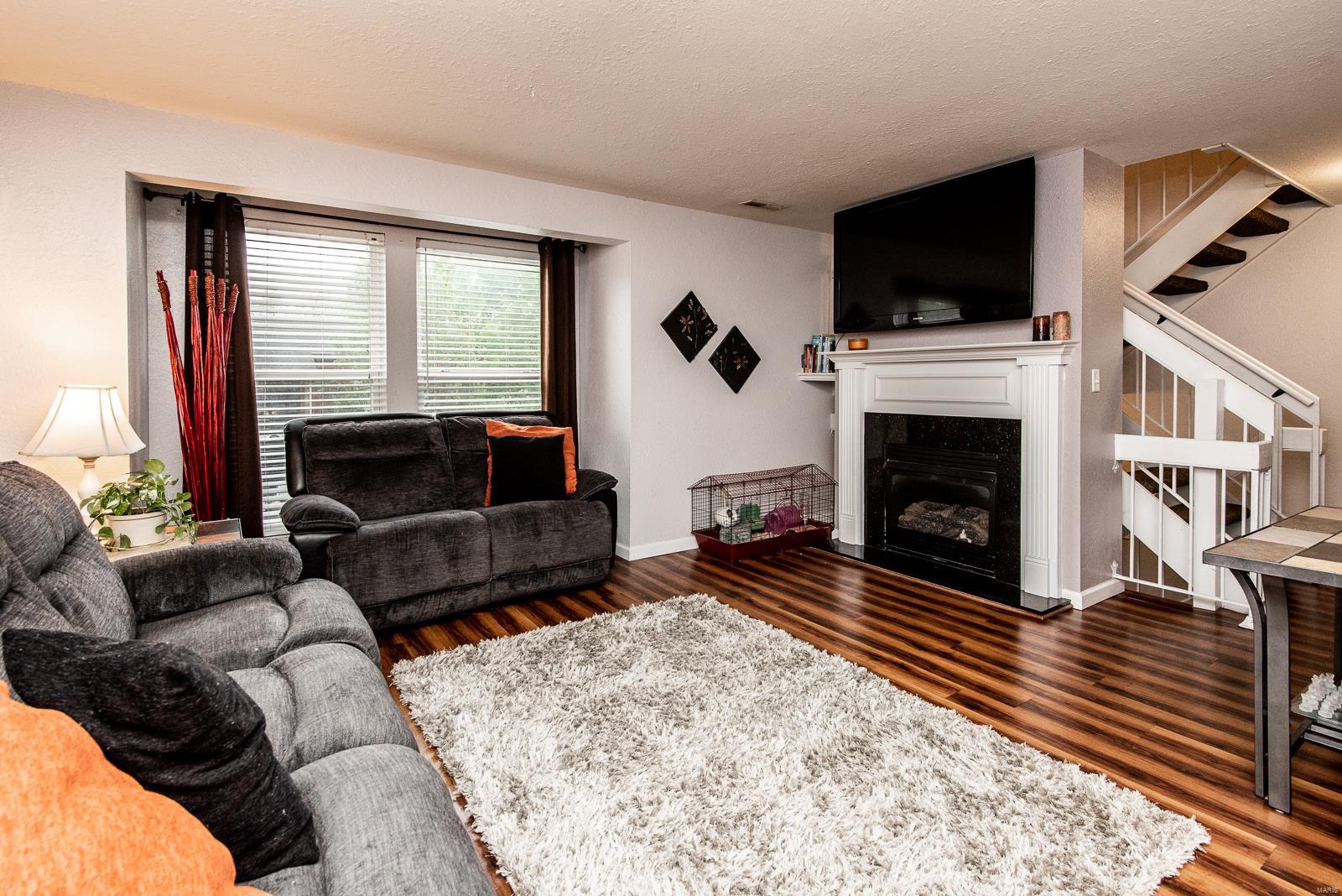 Greenbriar Condo - Residential