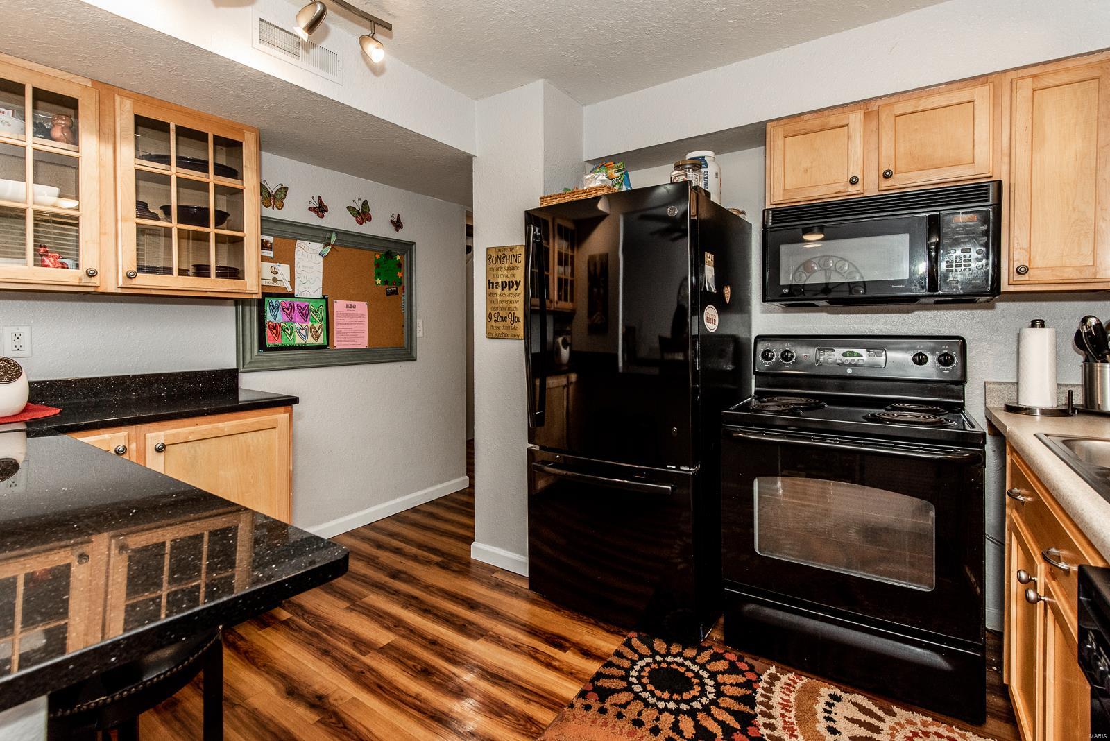 Greenbriar Condo - Residential
