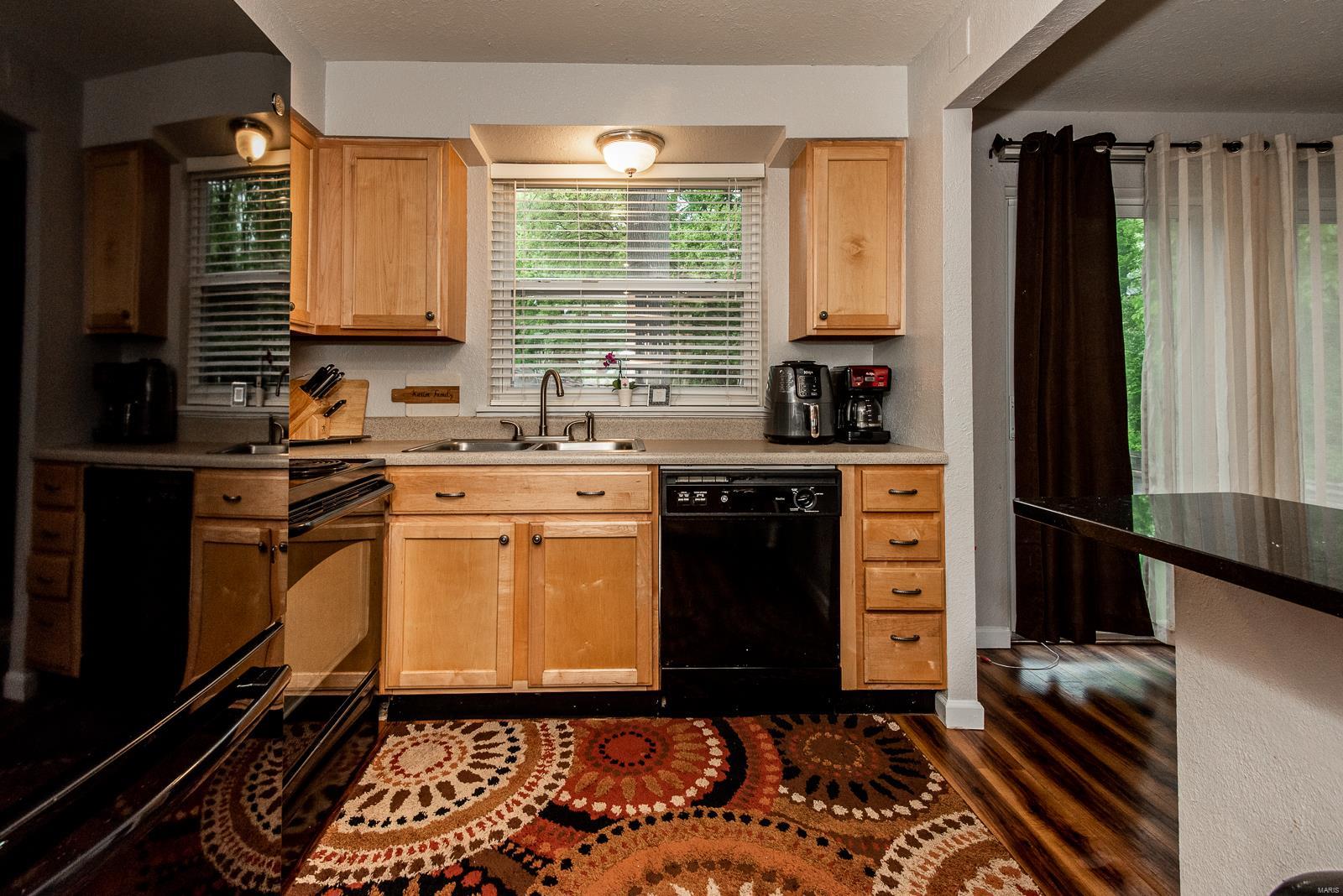 Greenbriar Condo - Residential