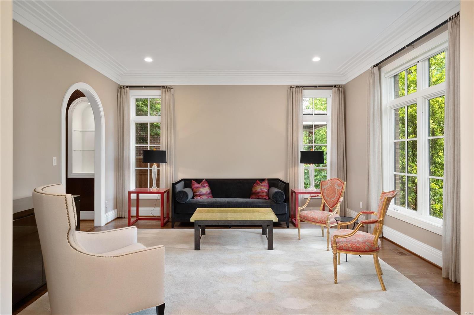 Hillcrest - Residential