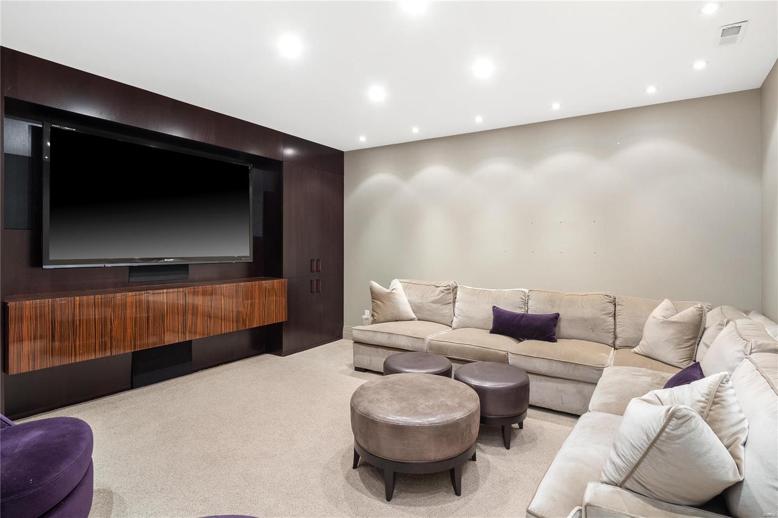 Hillcrest - Residential