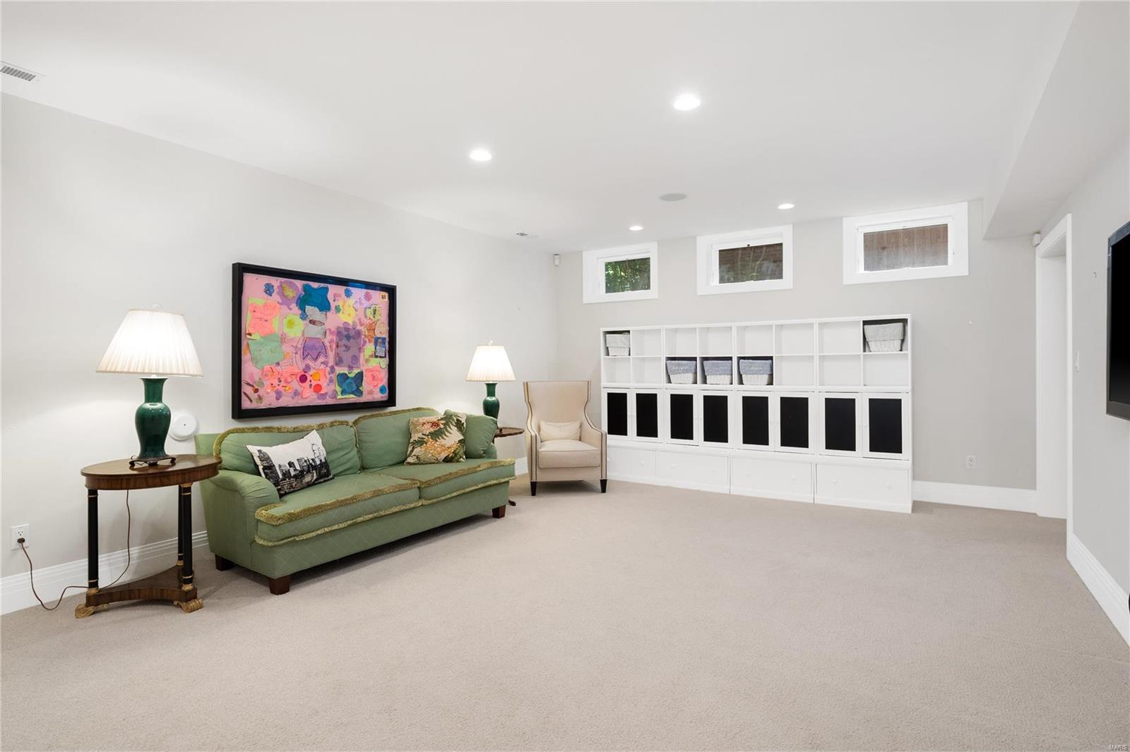 Hillcrest - Residential