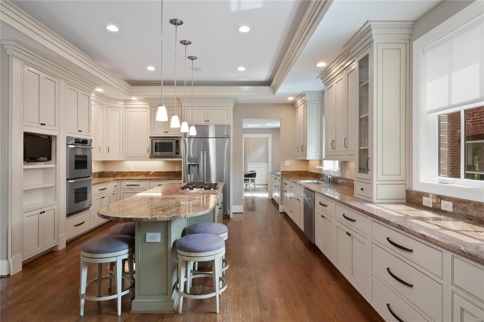 Hillcrest - Residential