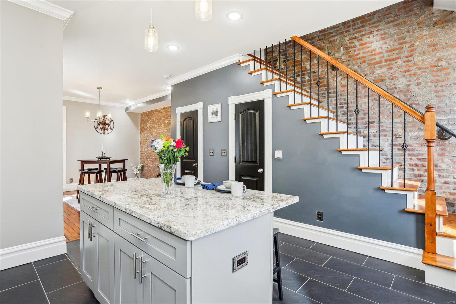 Kaysers Add - Residential