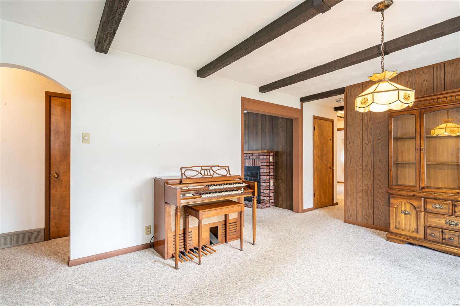 Rose Marie - Residential