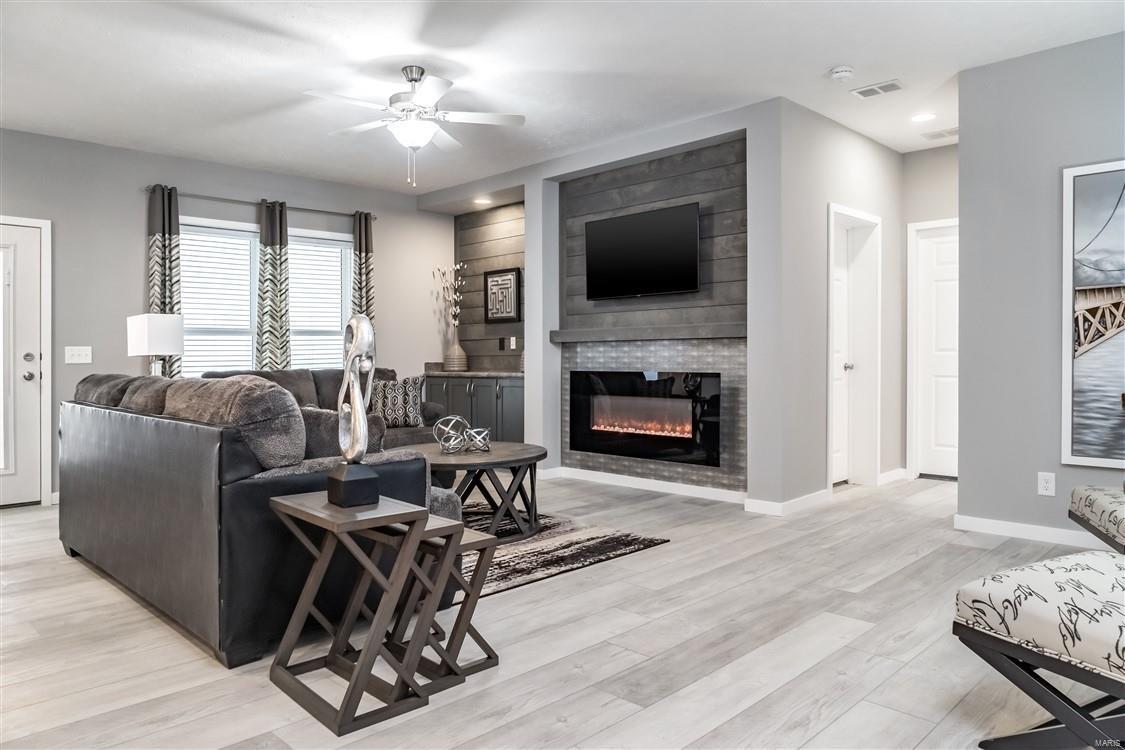 12015 Parker Estates Court