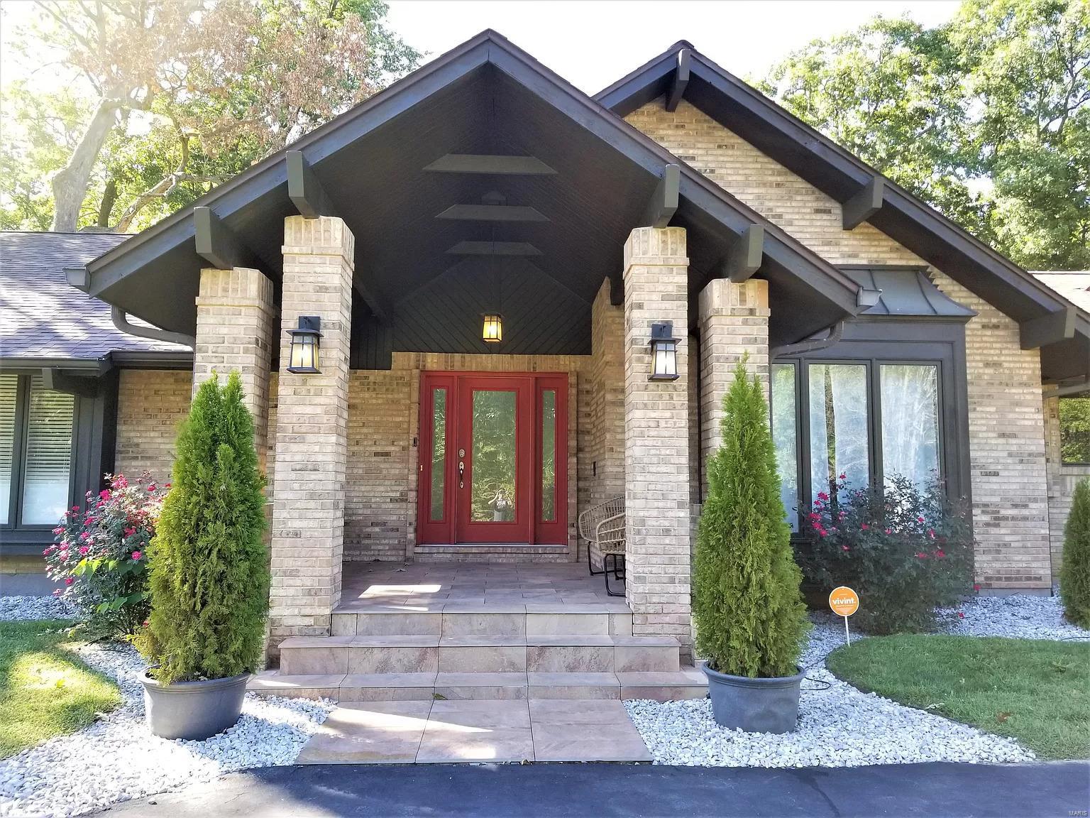 Meadowbrook Country Club Estates - Residential