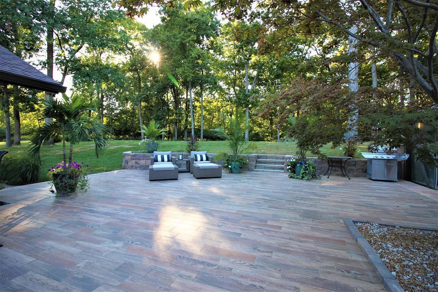 Meadowbrook Country Club Estates - Residential