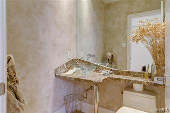 Clayton Lane - Residential