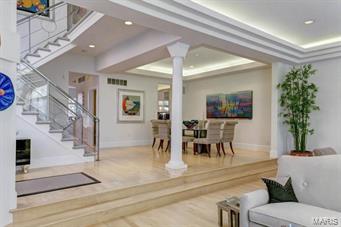 Clayton Lane - Residential