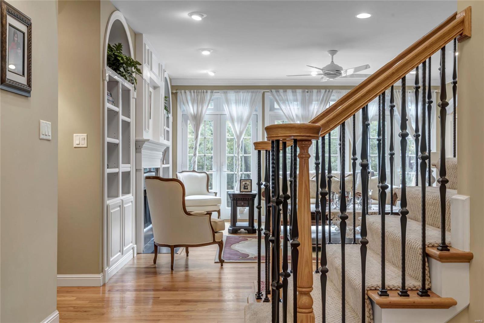 Le Pere Villa Place - Residential