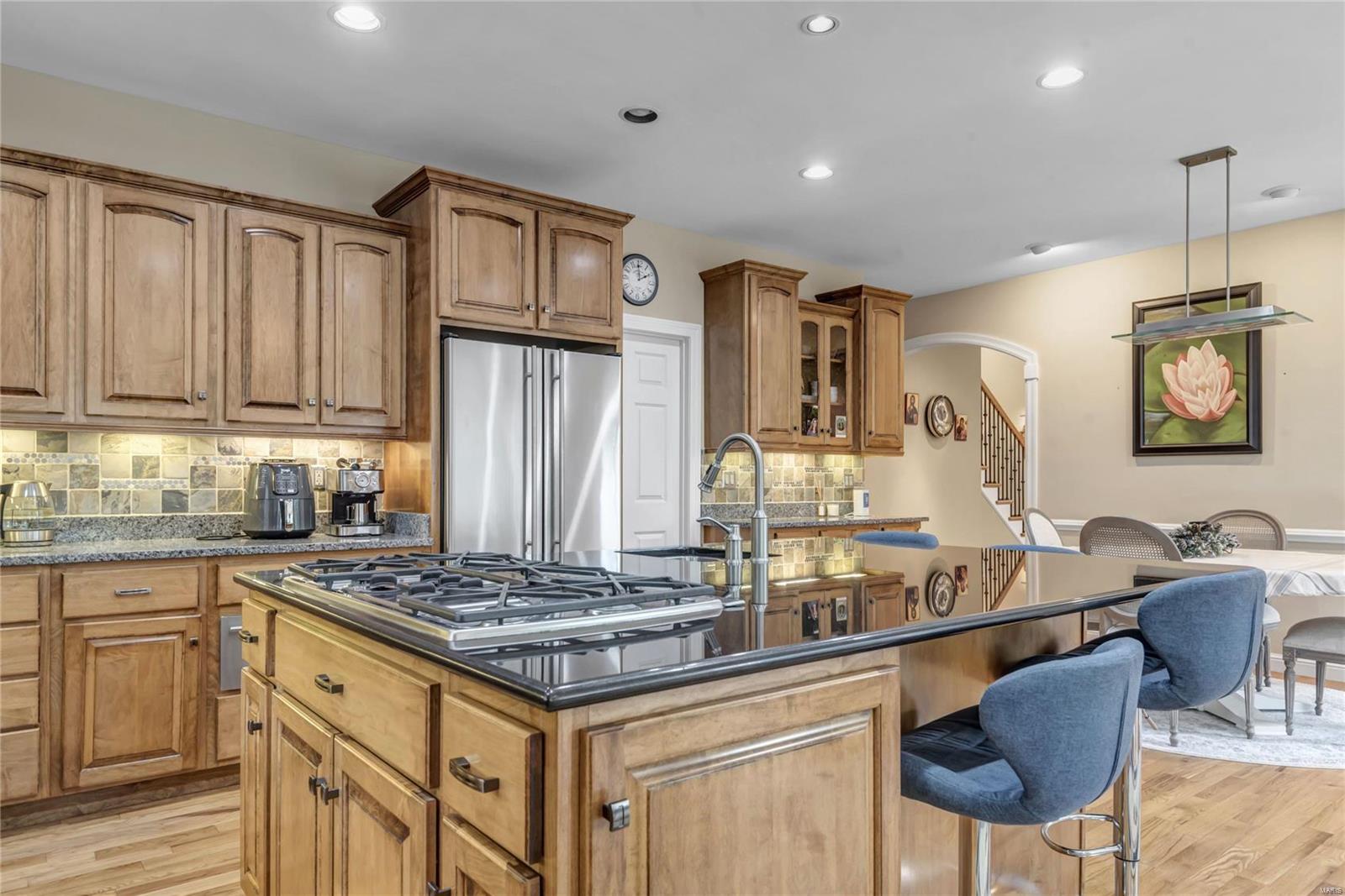 Le Pere Villa Place - Residential