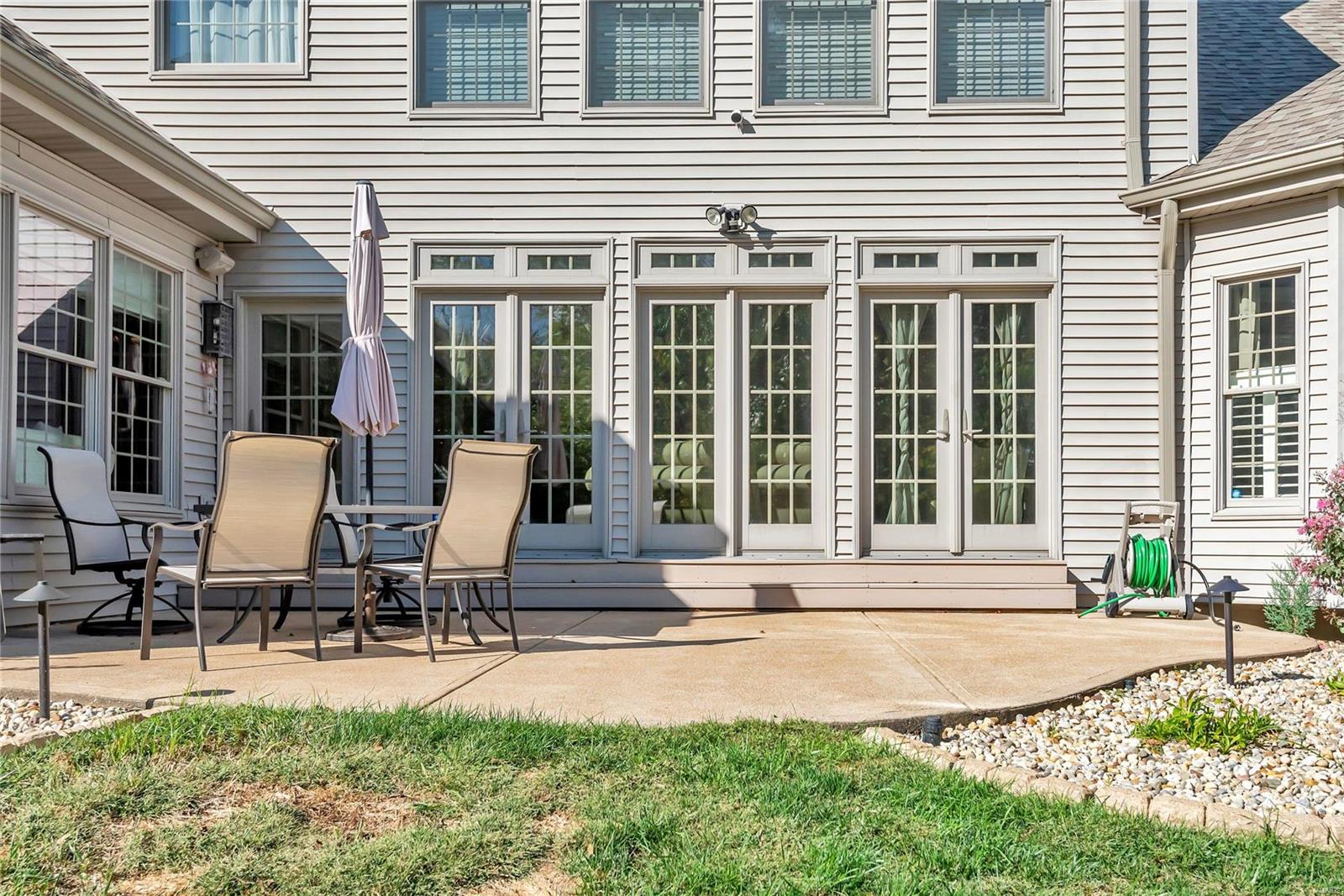 Le Pere Villa Place - Residential