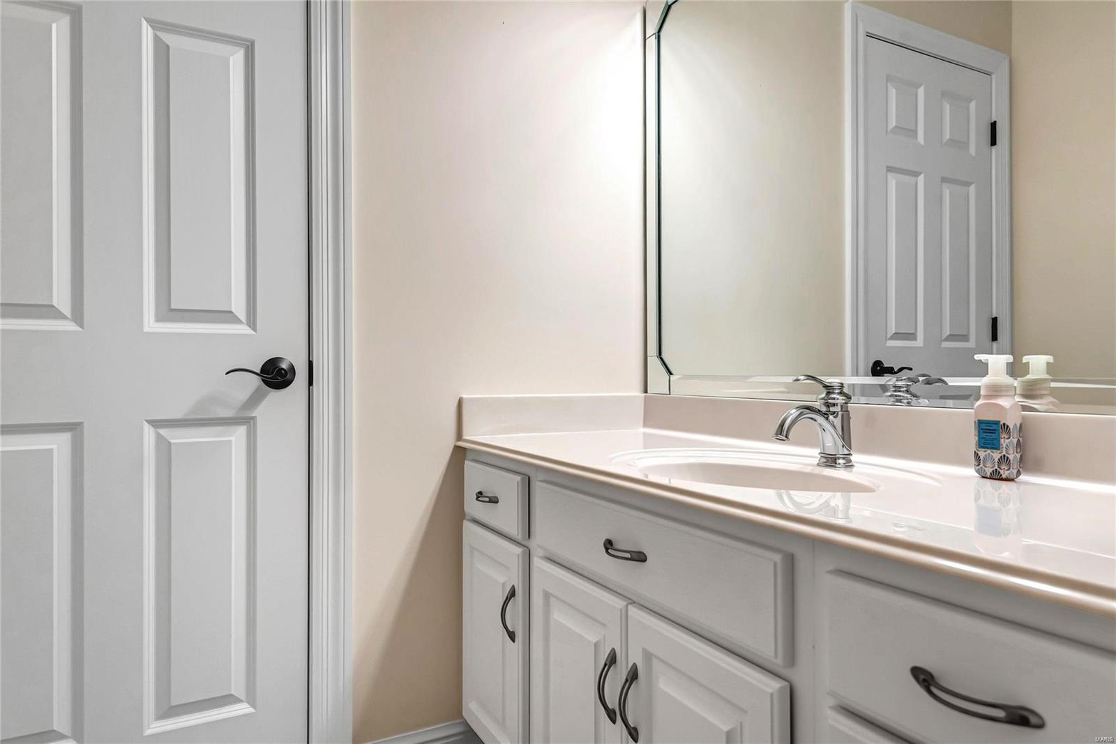 Le Pere Villa Place - Residential