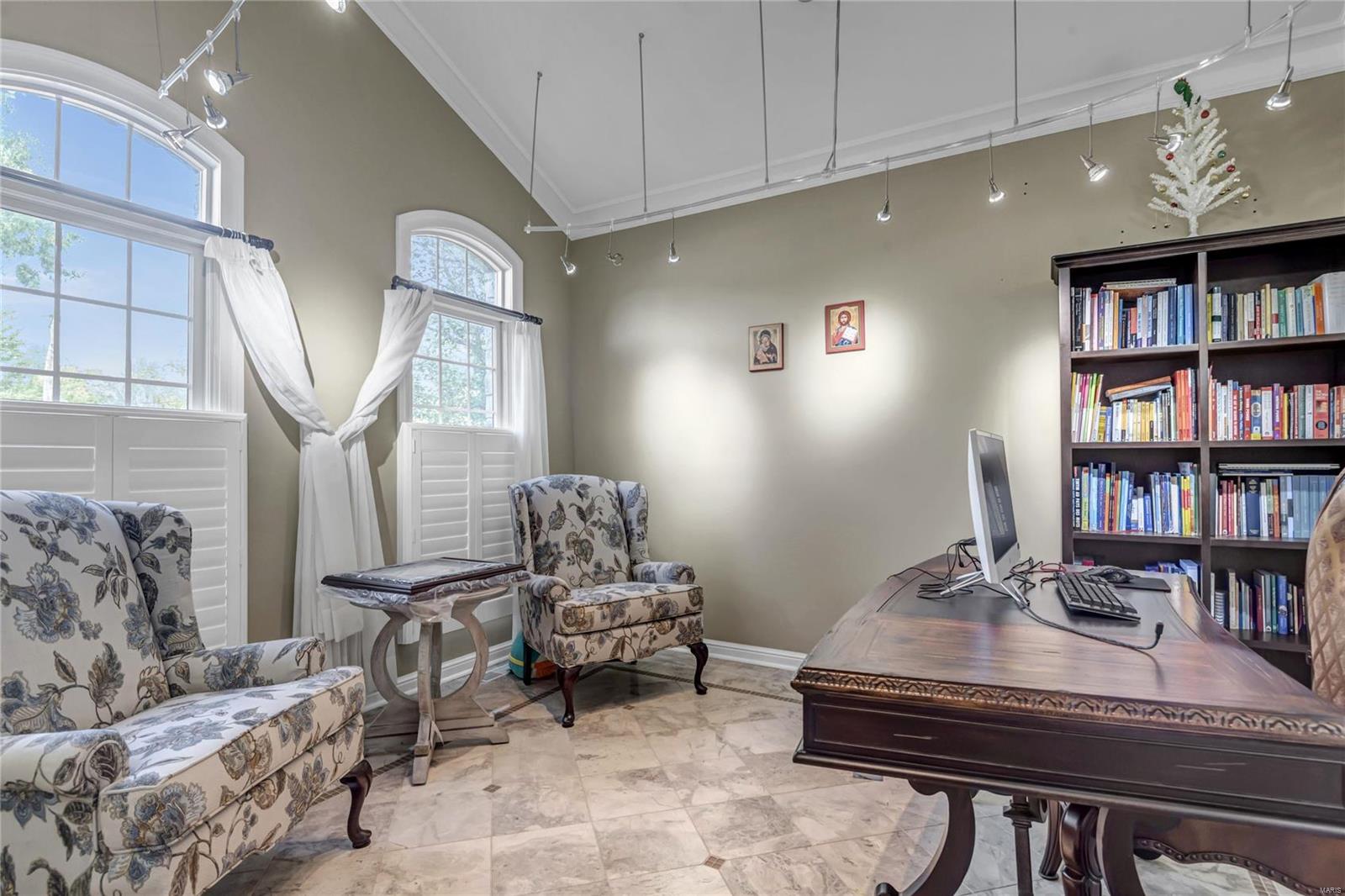 Le Pere Villa Place - Residential