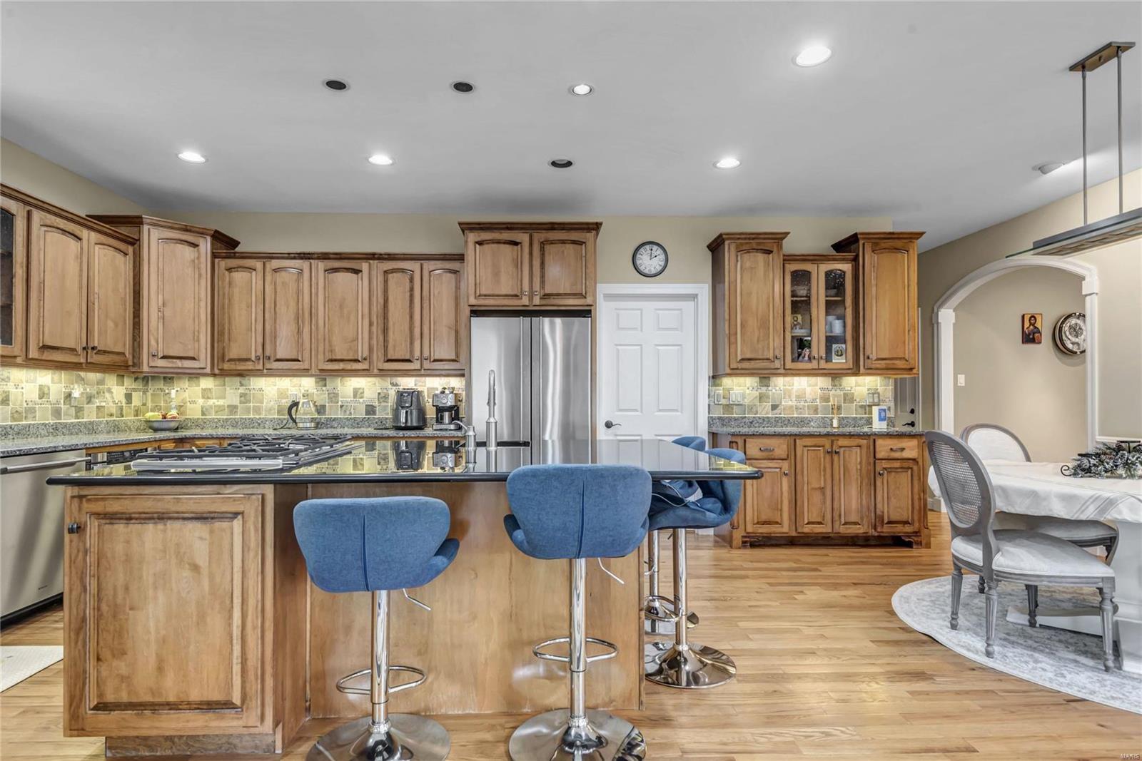 Le Pere Villa Place - Residential