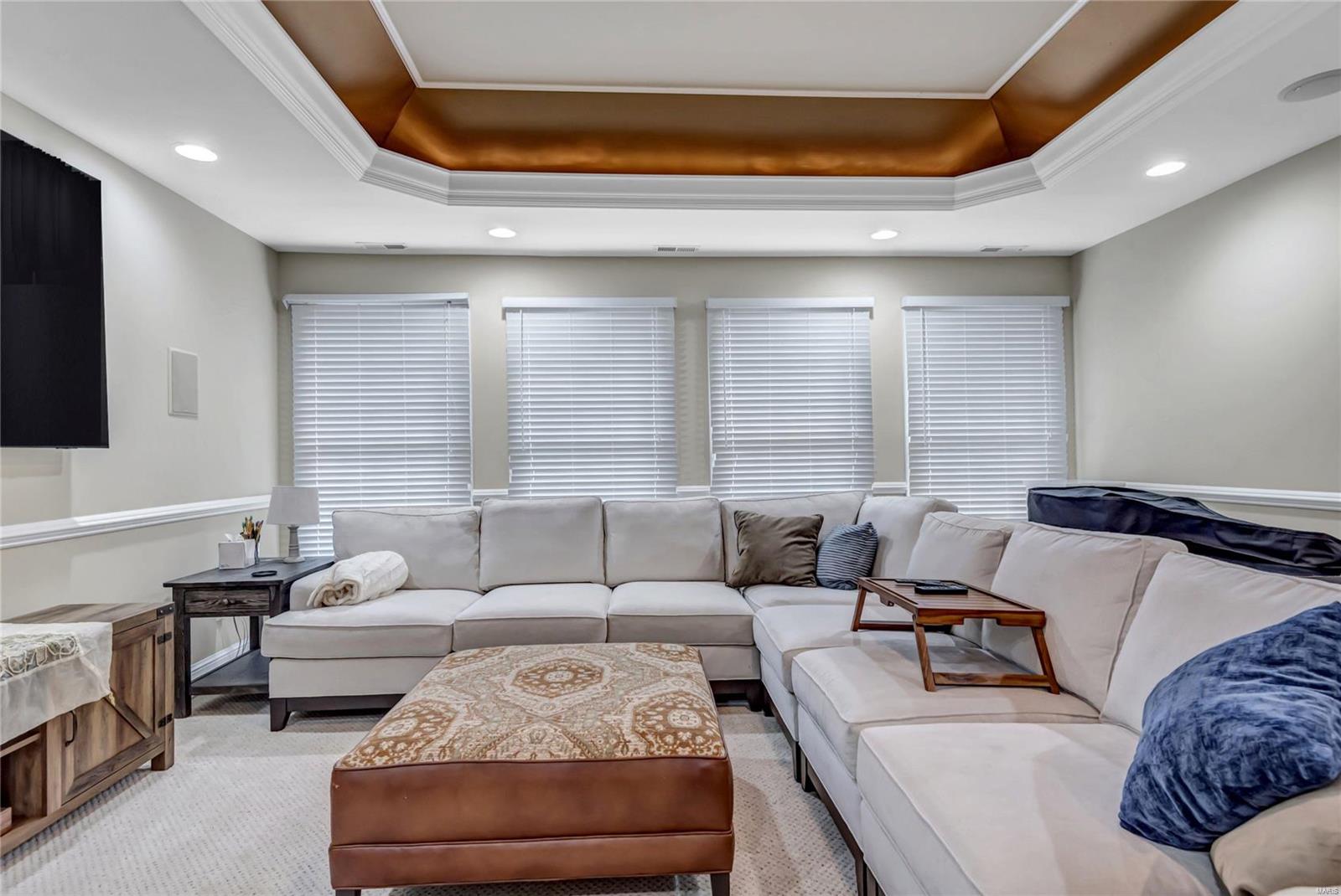 Le Pere Villa Place - Residential