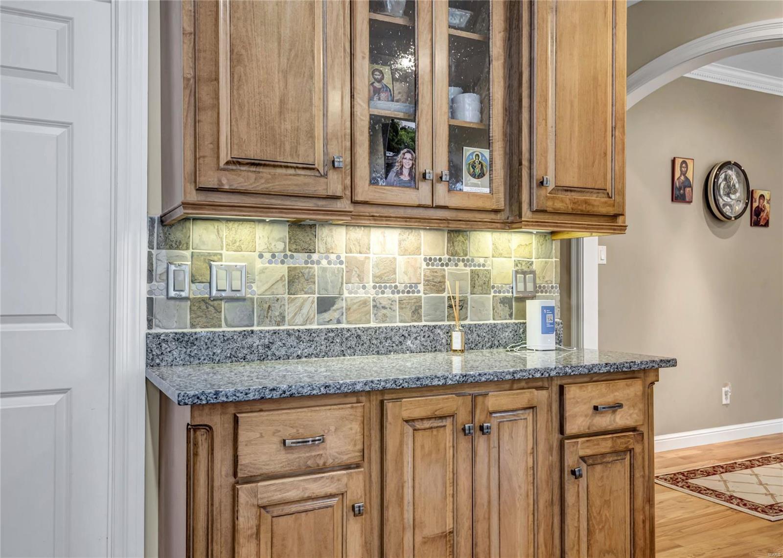 Le Pere Villa Place - Residential