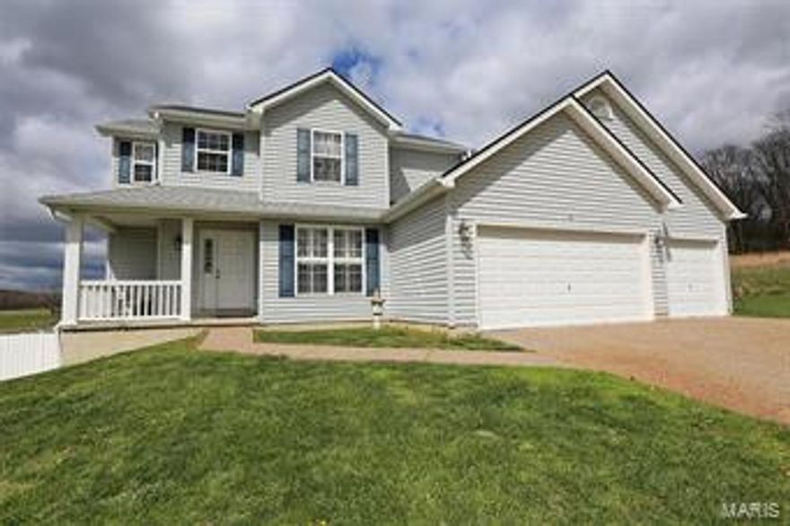 BACK ON THE MARKET DUE TO NO FAULT OF THE SELLER ..BUYERS FINANCING FELL THRU... Beautiful 5 bed 4 bath 3 car garage home in the quite subdivision of Hammett Hills.Home offers a 2 story foyer w/plant shelf which leads into an open floor plan, large great rm, bay windows, office/dining rm w/plantation shutters, eat in kitchen, custom cabinets, planning desk, breakfast bar, pantry, main floor laundry, and a spacious hearth room with beautiful glass door leading to a maintance free composite deck, above ground pool and  privacy fenced on ½ acre back lot. Ceiling fans in all rooms, master suite includes vaulted ceilings, walk in closest, master bath with dual vanity and separate shower/tub. The recently finished walk out lower level features 2 bedrooms  large closets, full bath, rec area, and plenty of storage. The exterior offer new vinyl siding, roof, gutters in 2016. If peace & tranquility is what you are looking for you have found your home.