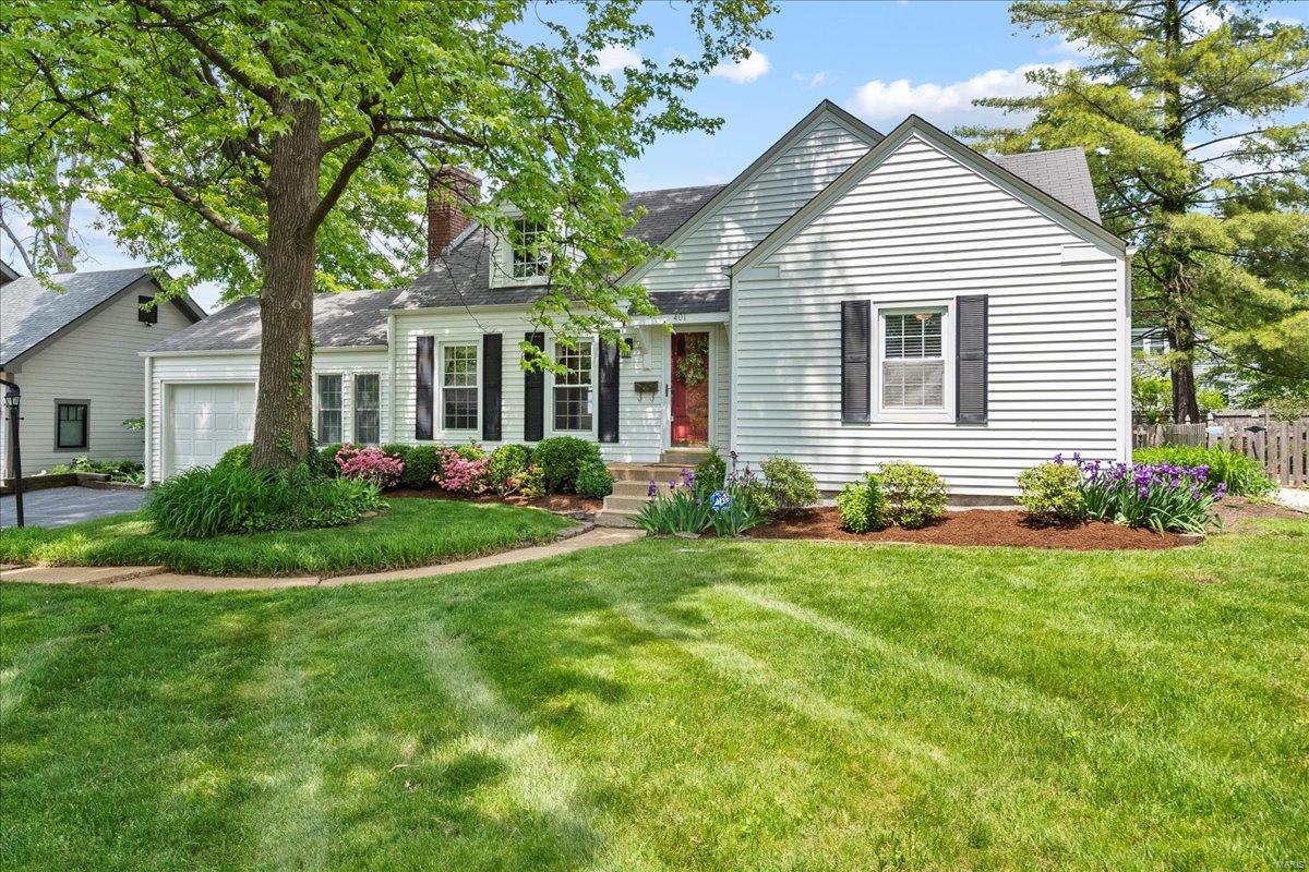 401 Fairway Lane