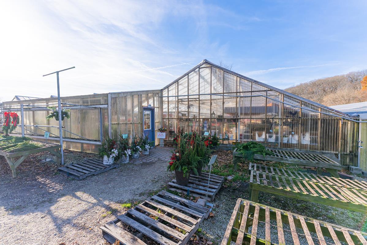 Flat Rock - Commercial Sale