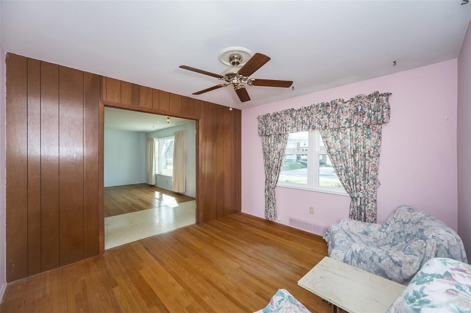 Unincorporated, Missouri 63011, United States, 3 Bedrooms Bedrooms, ,2 BathroomsBathrooms,Residential,Pending,90904