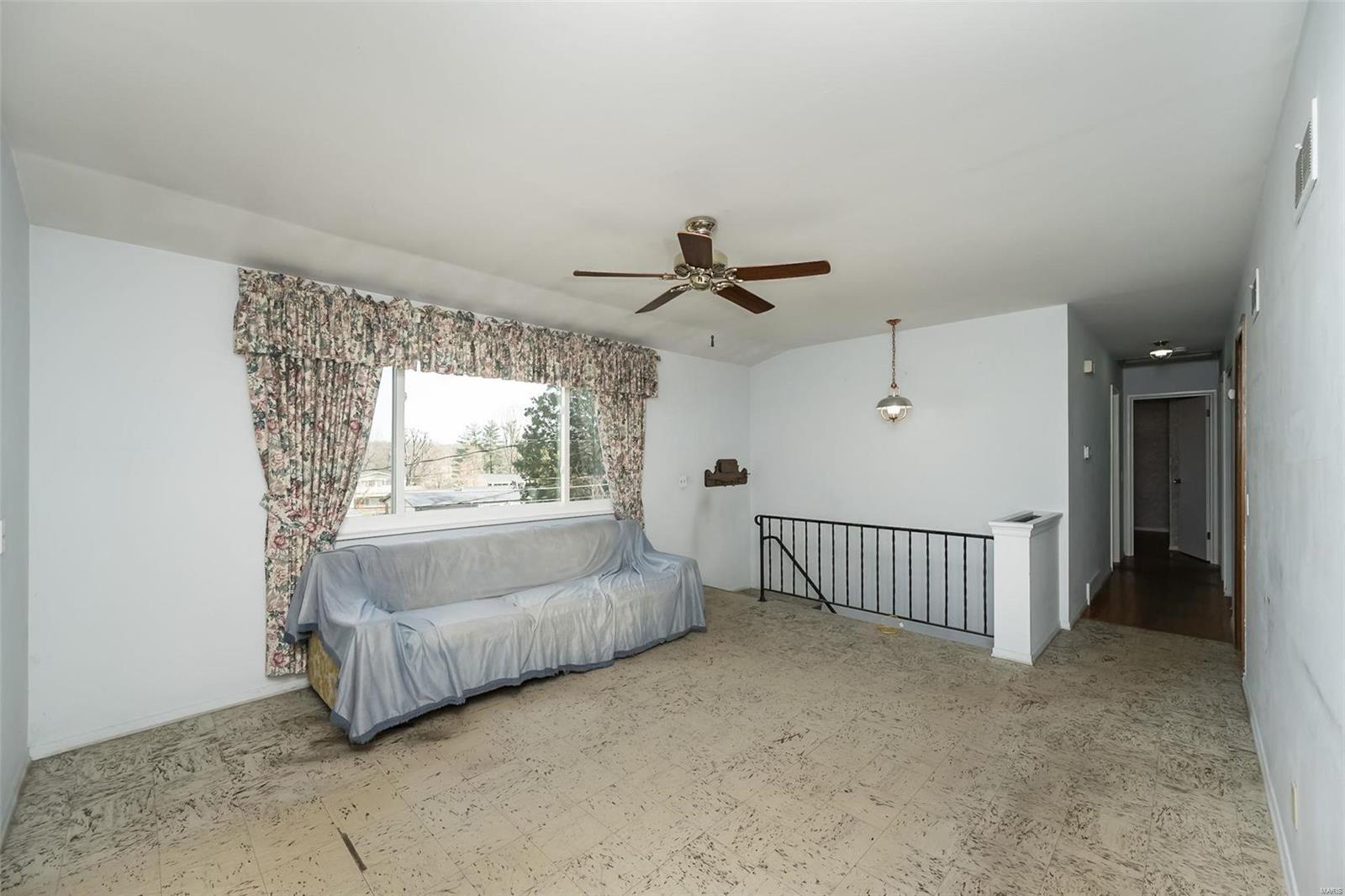 Unincorporated, Missouri 63011, United States, 3 Bedrooms Bedrooms, ,2 BathroomsBathrooms,Residential,Pending,90904