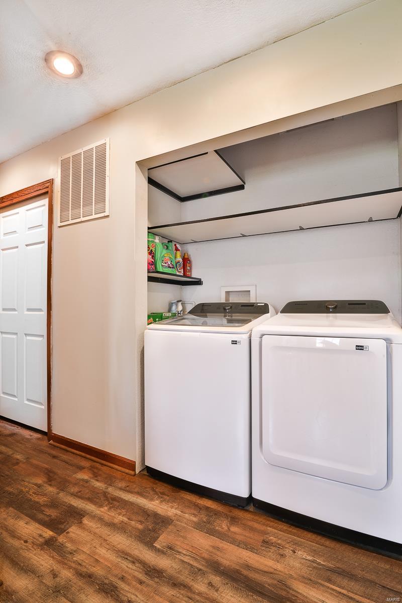 Athena Hills - Residential