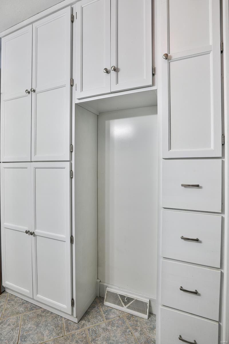 Athena Hills - Residential