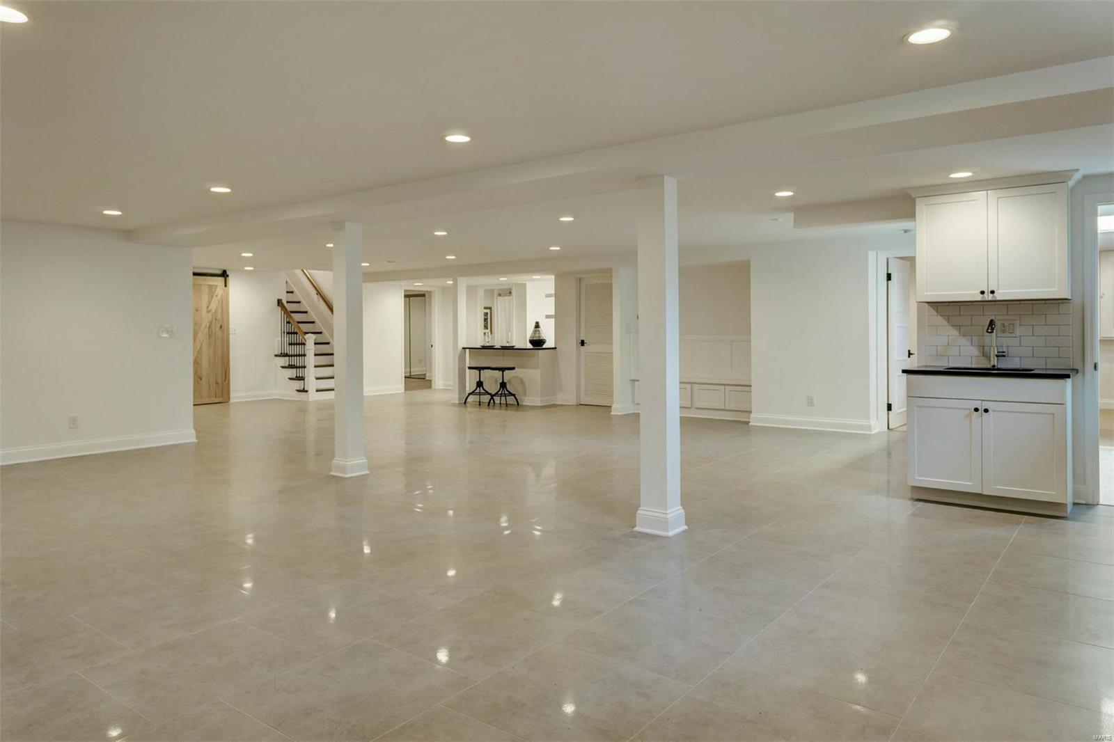 Runnymede 5 - Residential