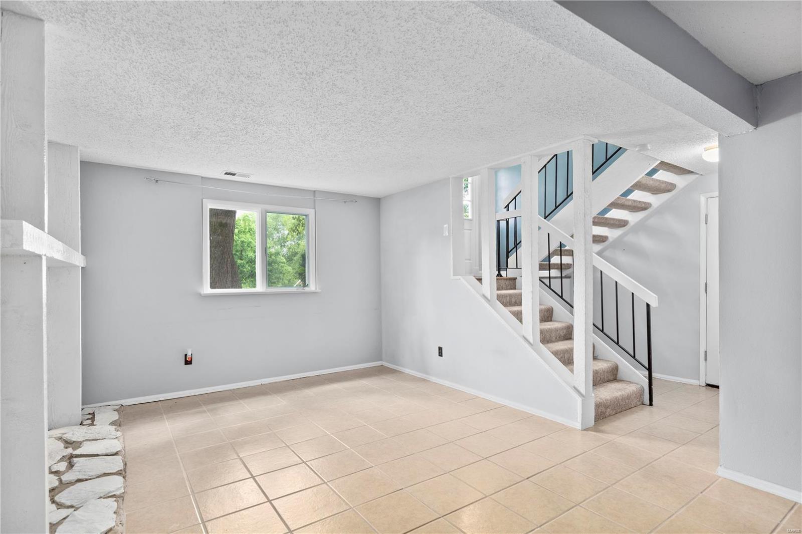 Country Lane Woods Second Add - Residential