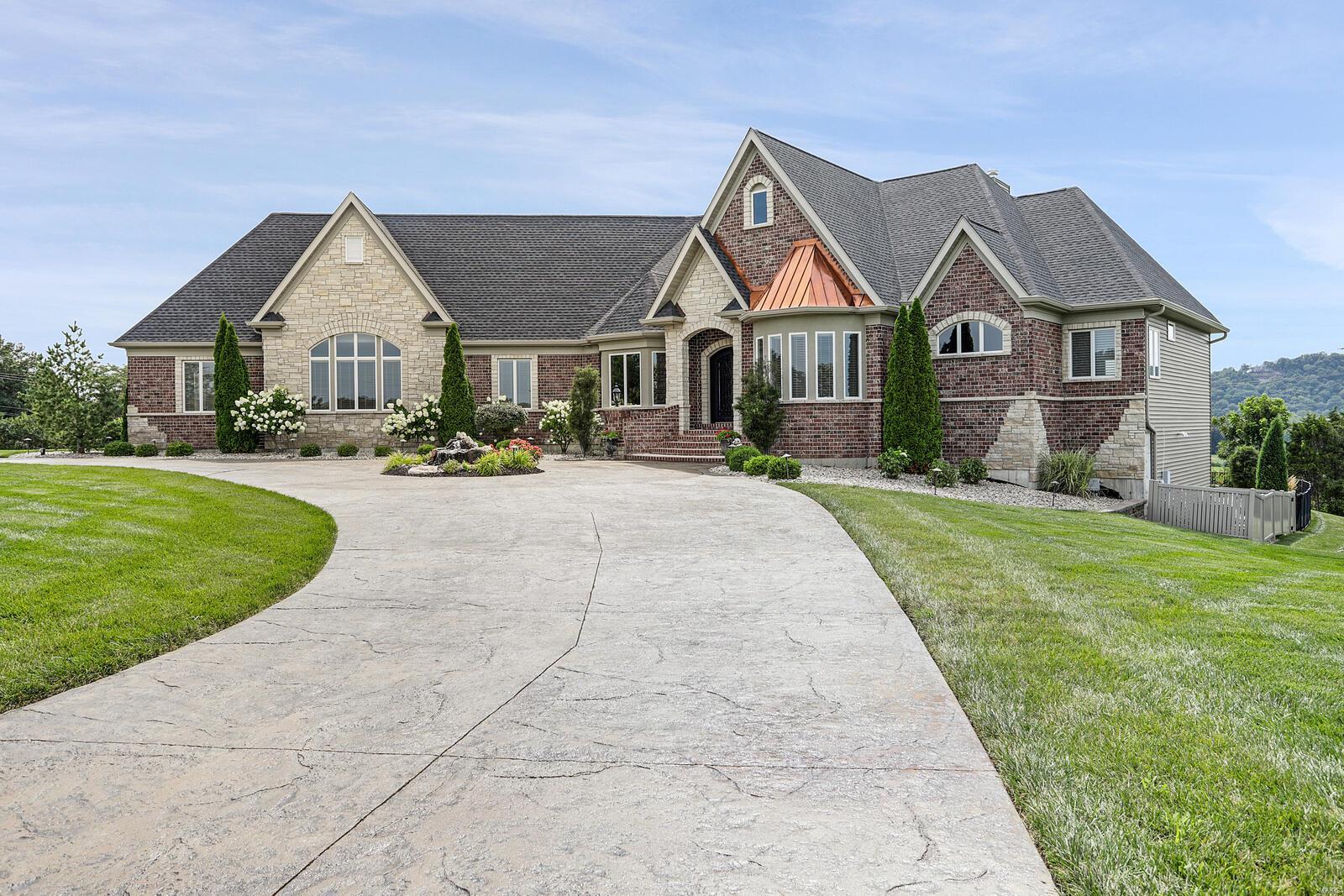 Crescent Meadows - Residential