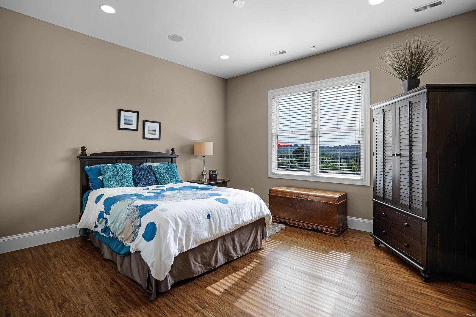 Crescent Meadows - Residential