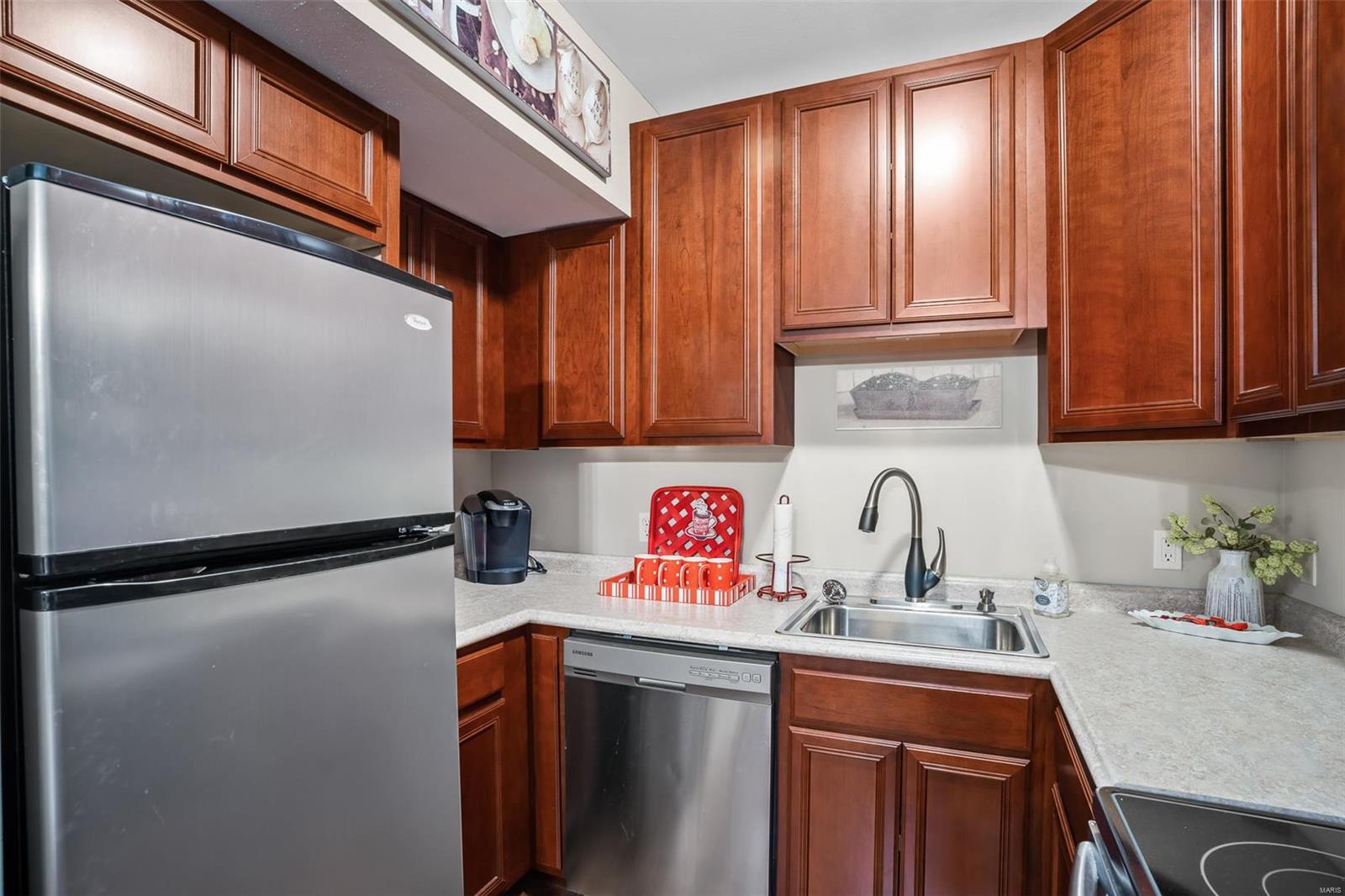 Est At Legacy Pointe #1 - Residential