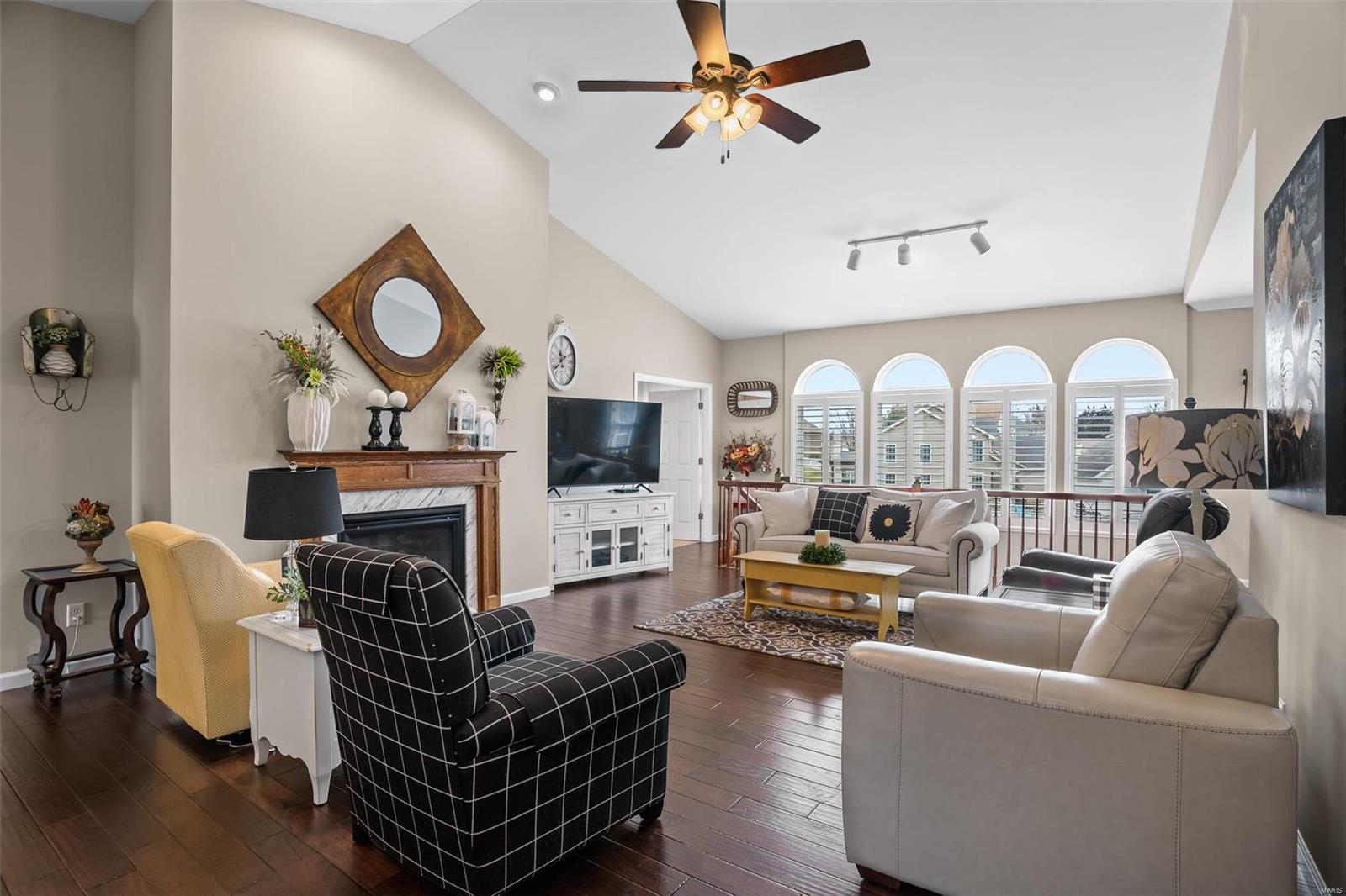 Est At Legacy Pointe #1 - Residential