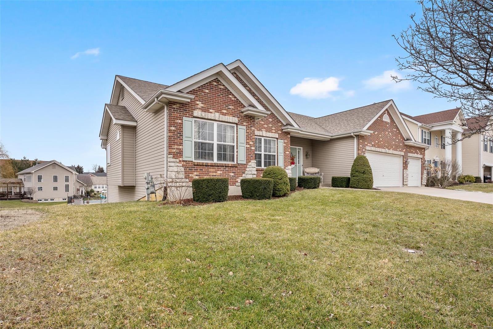 Est At Legacy Pointe #1 - Residential