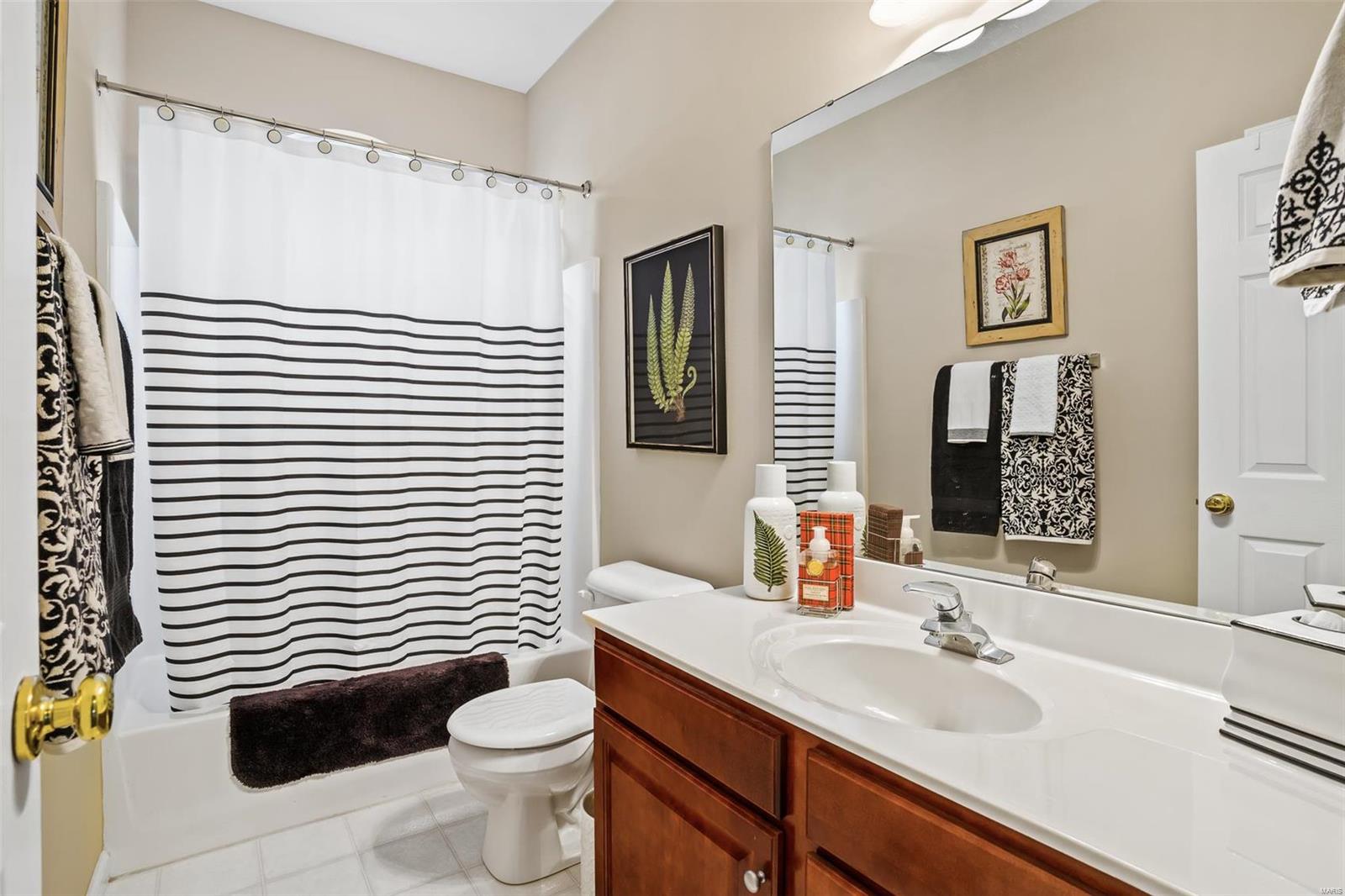 Est At Legacy Pointe #1 - Residential