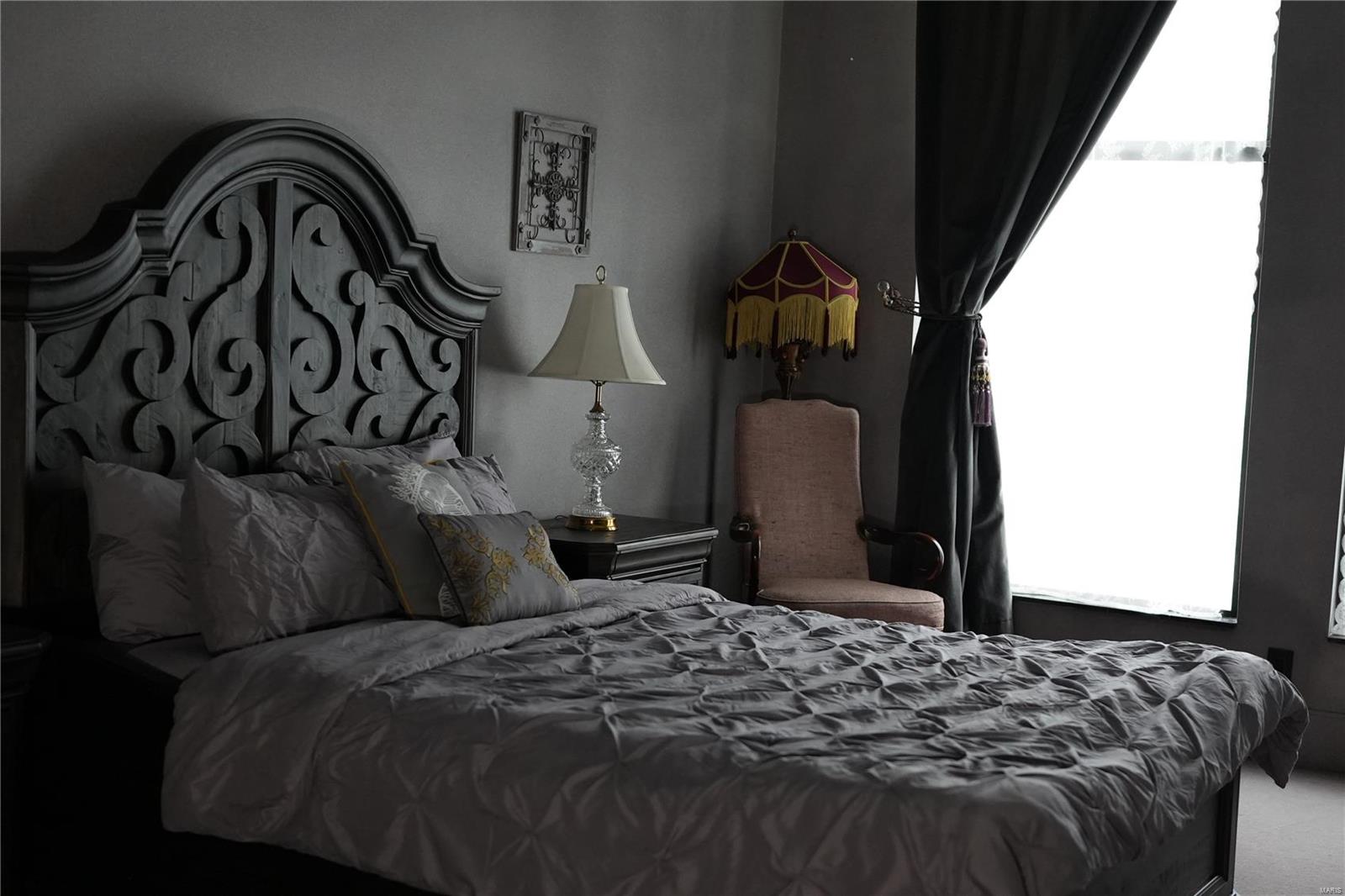 Downtown - Commercial Sale