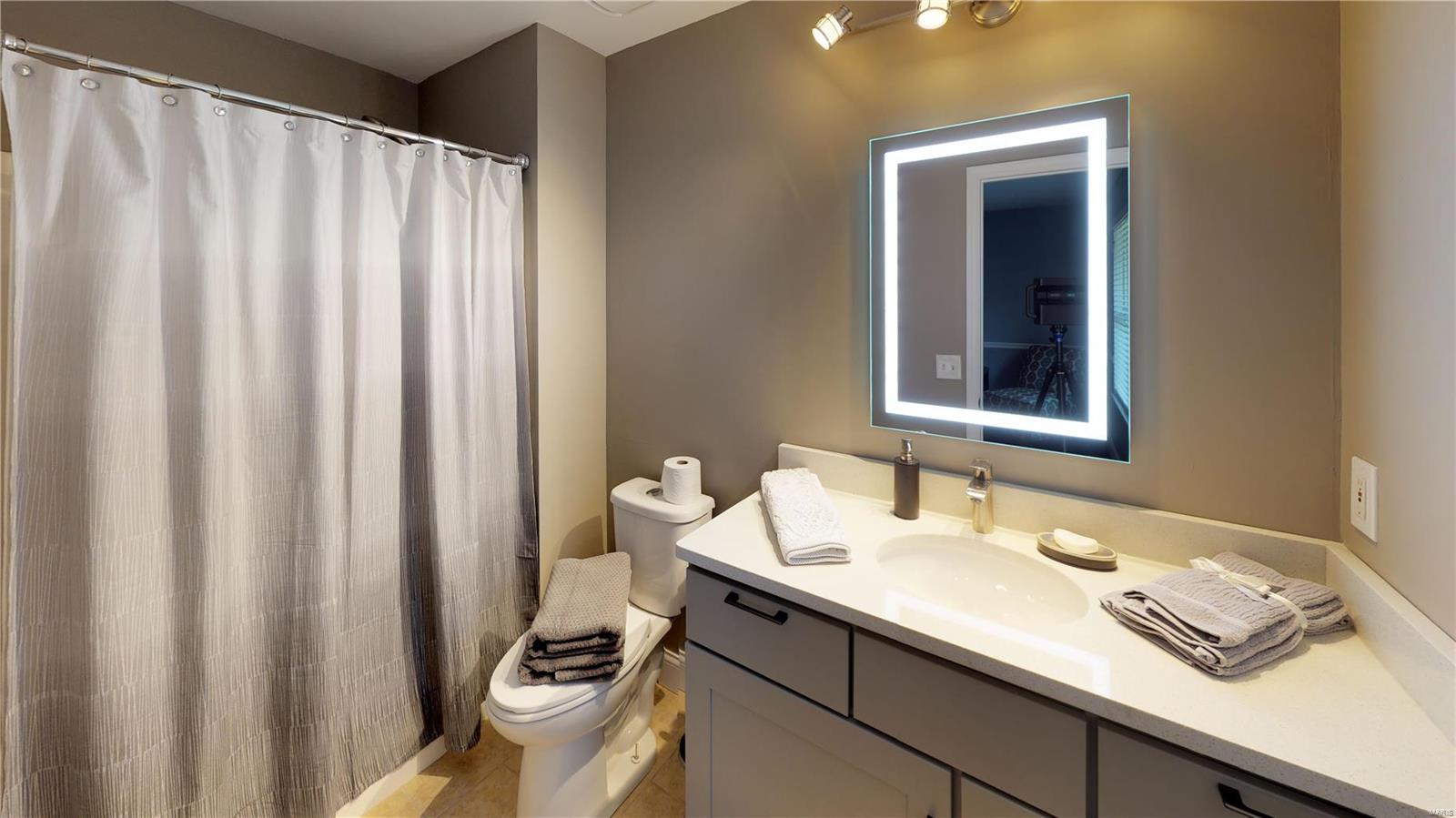 Reddington Oaks - Residential